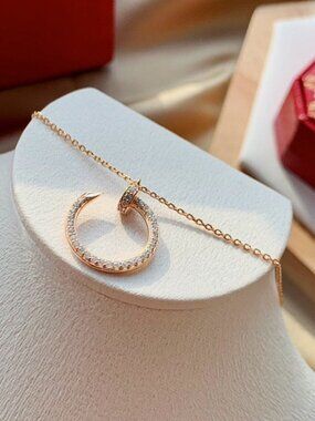 ❤️Authentic Cartier Necklace❤️